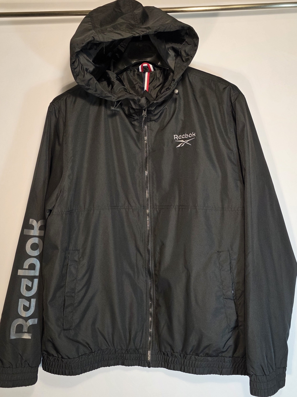 Reebok Hooded Windbreaker Mens Black Size XXL #RN1155BJ Rain Spring Fall Outdoor